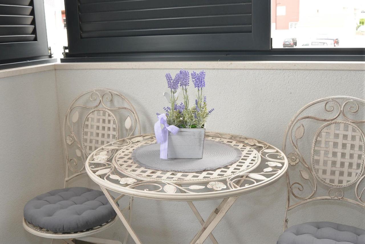 Apartment Laura ซาดาร์ ภายนอก รูปภาพ